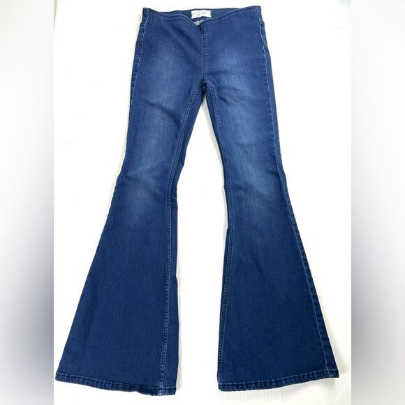 We The Free Penny Pull-On Flare Jeans - Picture 5 of 11